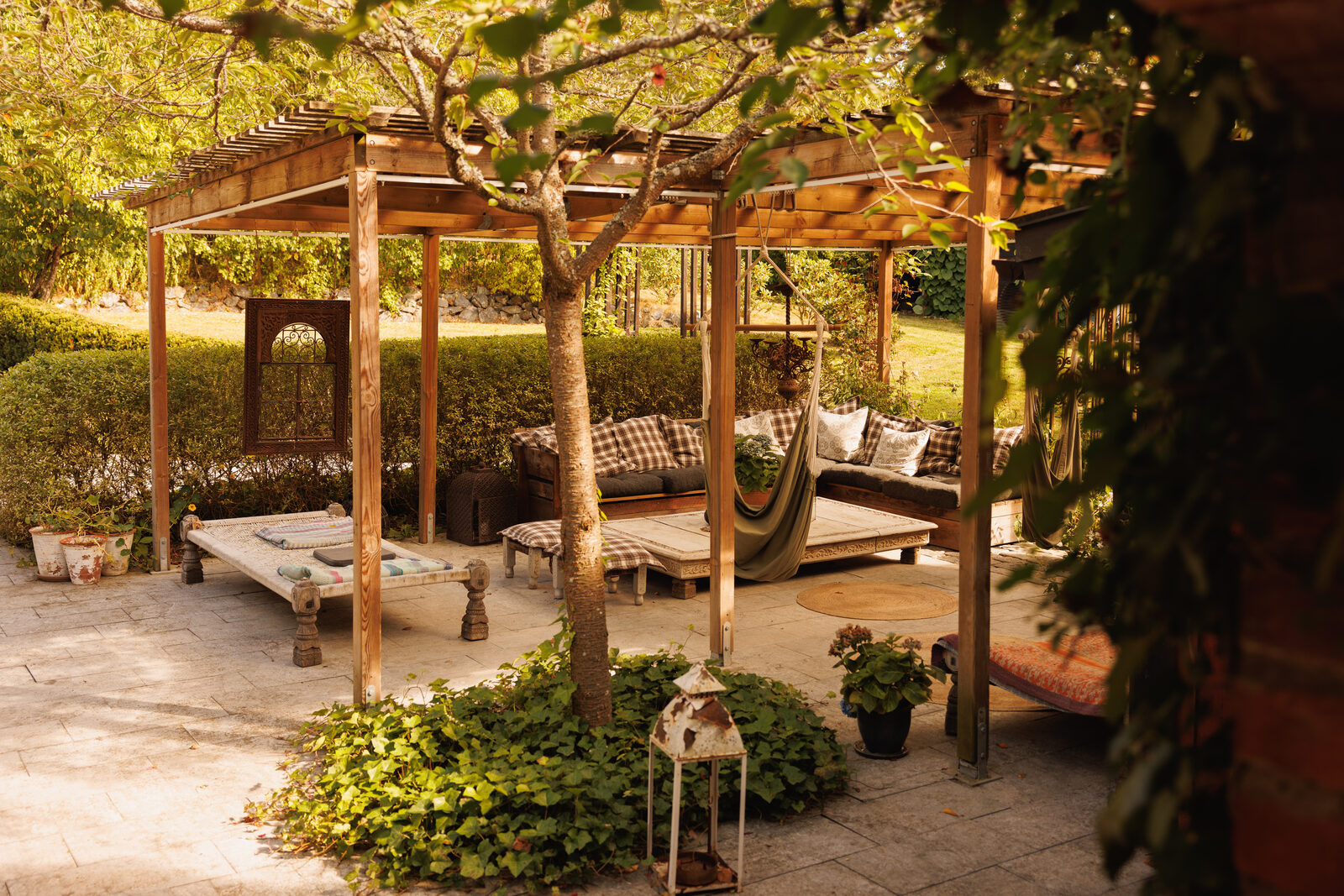 The garden — sunset porch and long table